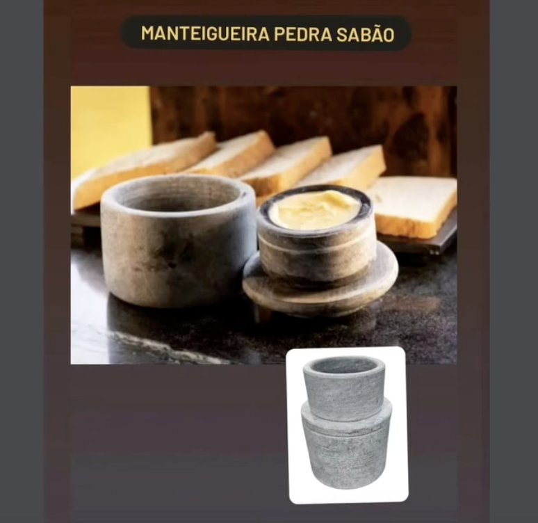 Manteigueira de pedra-sabão com manteiga, servida com pão